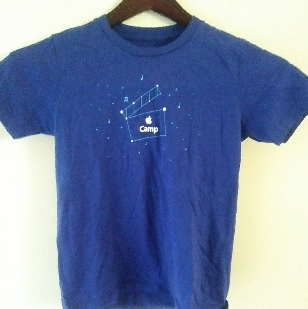Apple youth camp t-shirt large